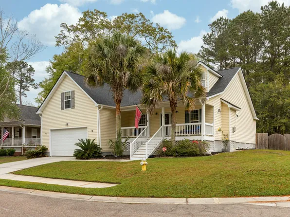 225 Hanahan Plantation Cir, Hanahan, SC 29410