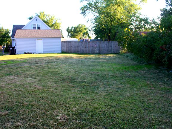 2nd image of 3107 Charlesgate Ave SW