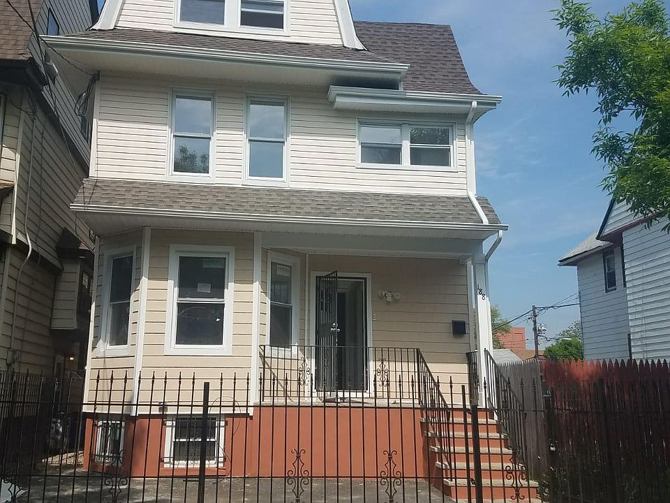 1st image of 188 N 9th St