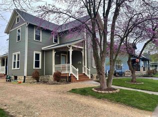 241 S Spring St, Columbus, WI 53925