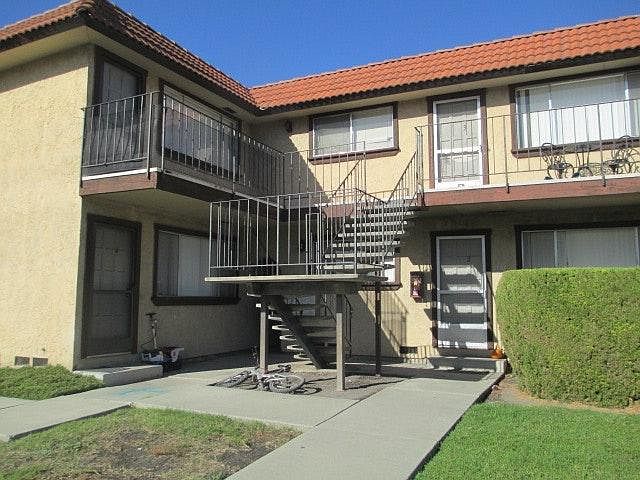 1st image of 3280 Cabrillo Ave