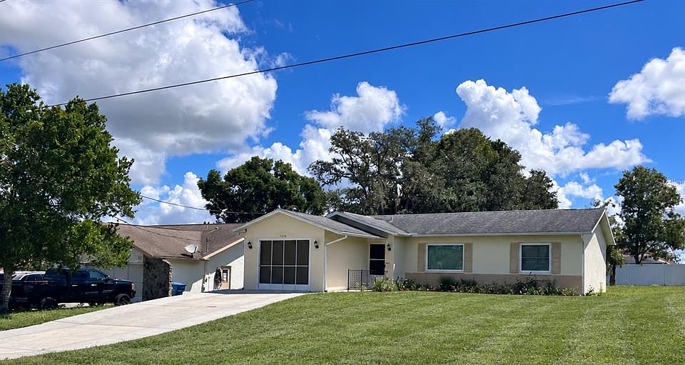 1st image of 2260 GODFREY AVENUE