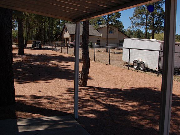 4th image of 5811 Wagon Wheel Ln