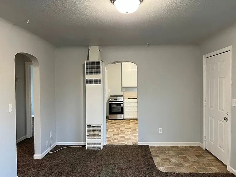 521 & 531 Gerth Ave NW — Photo 5