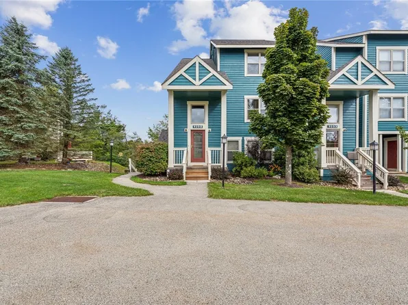 9102 Aspen Dr, Champion, PA 15622