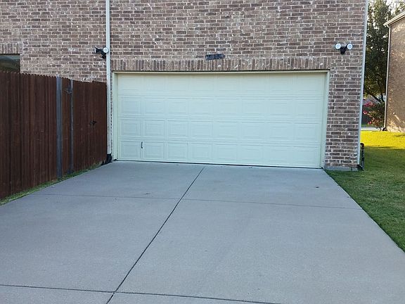 4th image of 10909 Prescott Dr