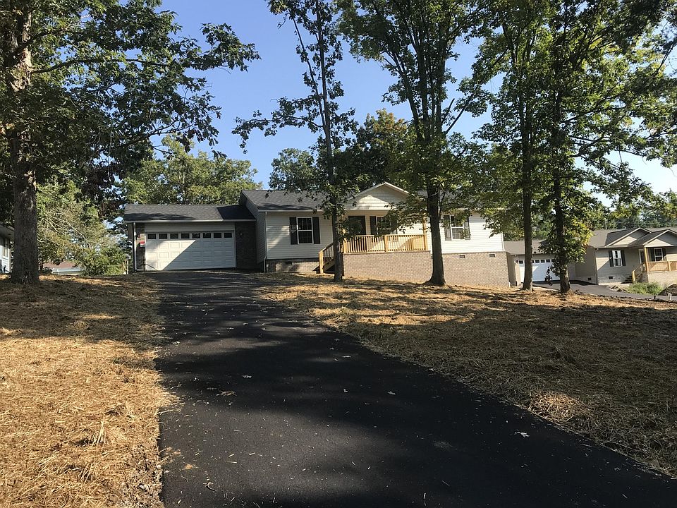 1st image of 828 Waterview Dr Lot 23