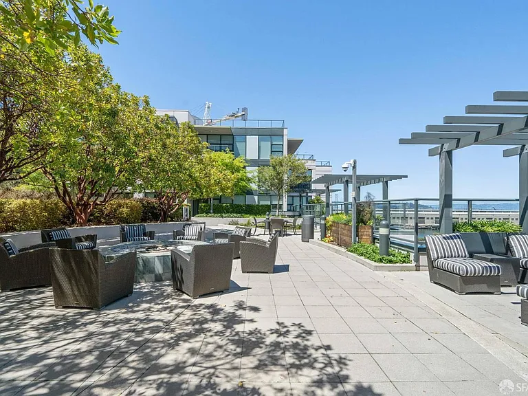330 Mission Bay Blvd #701 — Photo 16