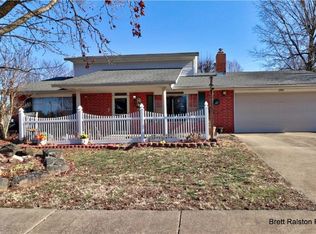 2201 S 40th St, Springdale, AR 72762