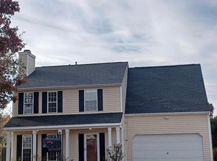 8 Woodore Ct, Simpsonville, SC 29680