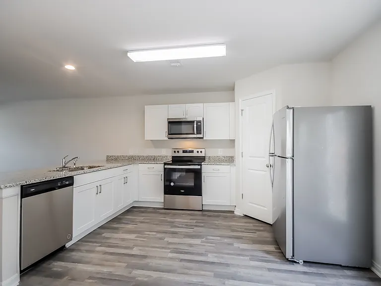 15775 Del Norte Dr — Photo 5