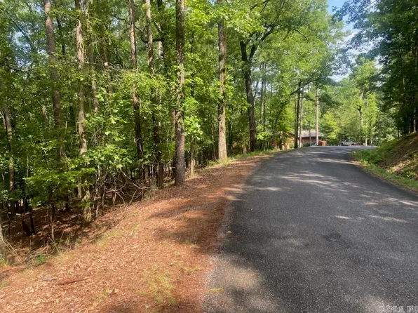 11 Southridge Dr, Mount Ida, AR 71957