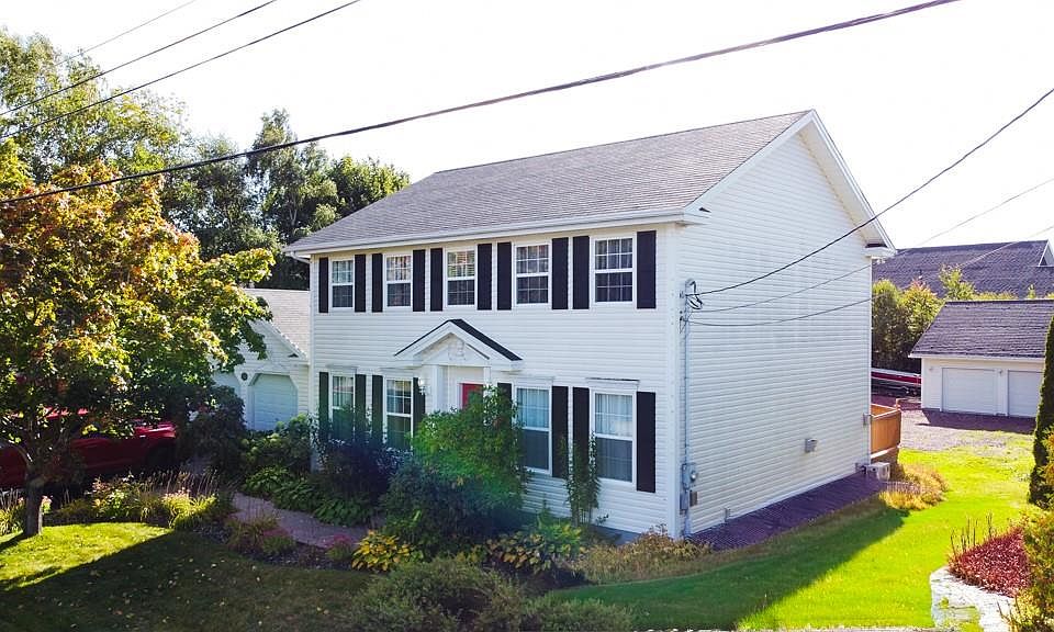 1st image of 16 Heneys Pond Road
