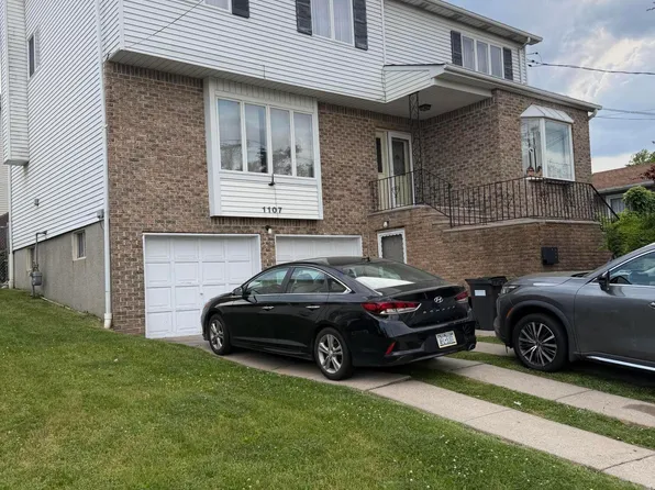 1107 Richmond Rd, Staten Island, NY 10304