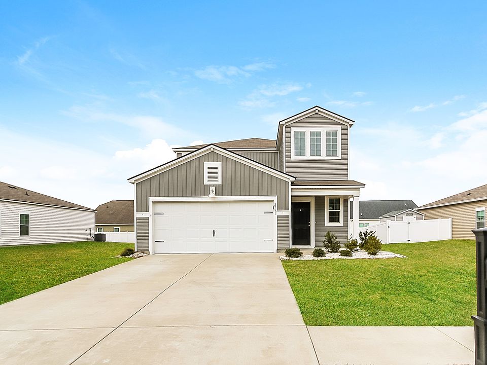 1st image of 360 Hidden Cove Dr