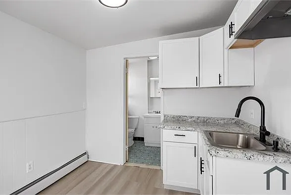 17464 Wildwood St #4 — Photo 6