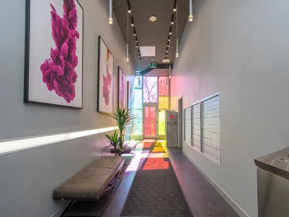 624 S 8th Ave SE #308, Calgary, AB T2G 1S7