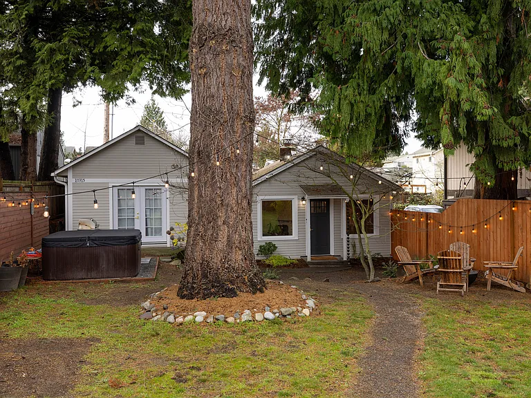 10315 Stone Ave N — Photo 26