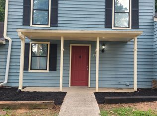 77 Sandalwood Cir, Lawrenceville, GA 30046