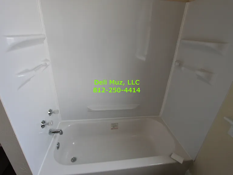 706 Court St #F — Photo 2