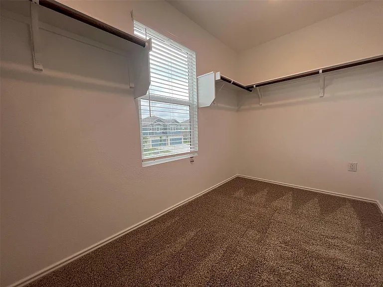 7224 Spotted Leaf Way — Photo 16