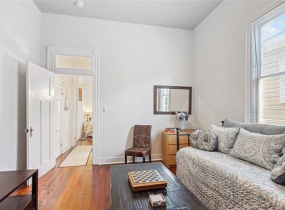 5th image of 2721 General Taylor St