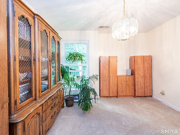 5th image of 900 Mix Avenue #62