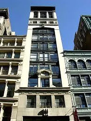 Sold by Compass | media 37