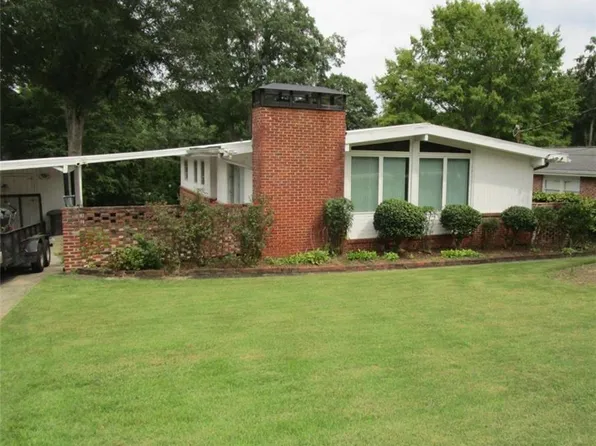 1520 N Druid Hills Rd, Atlanta, GA 30319