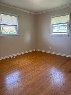 204 Gregory Avenue - B — Photo 2