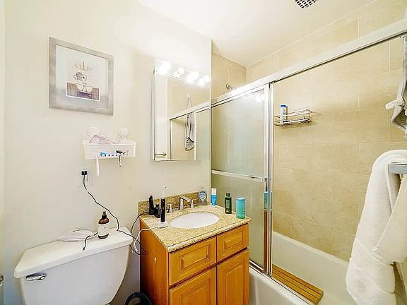 5th image of 30 Christopher St APT 1J