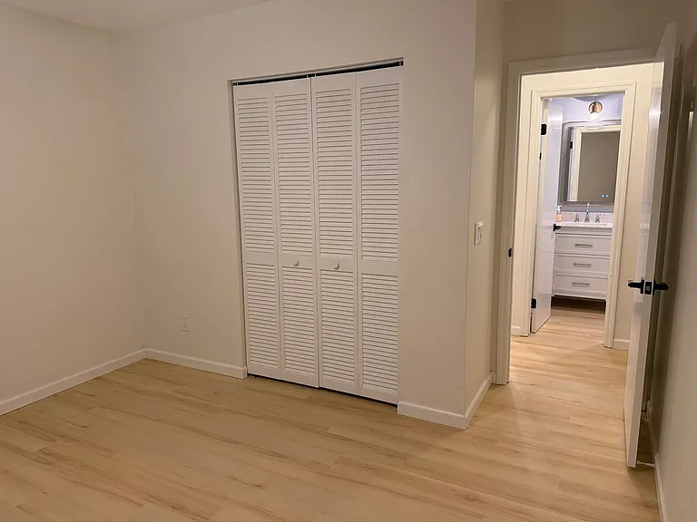 96 Mathews Dr #55 — Photo 12