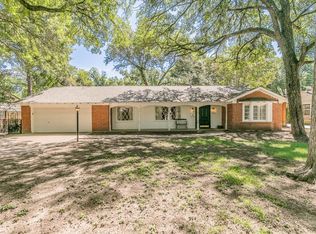 3215 Spanish Oak Dr, Fort Worth, TX 76109