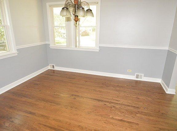 5th image of 10300 Bond St