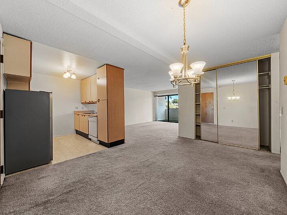 3rd image of 8308 Regents Rd Unit 2E