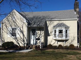 1254 Steel Rd, Havertown, PA 19083