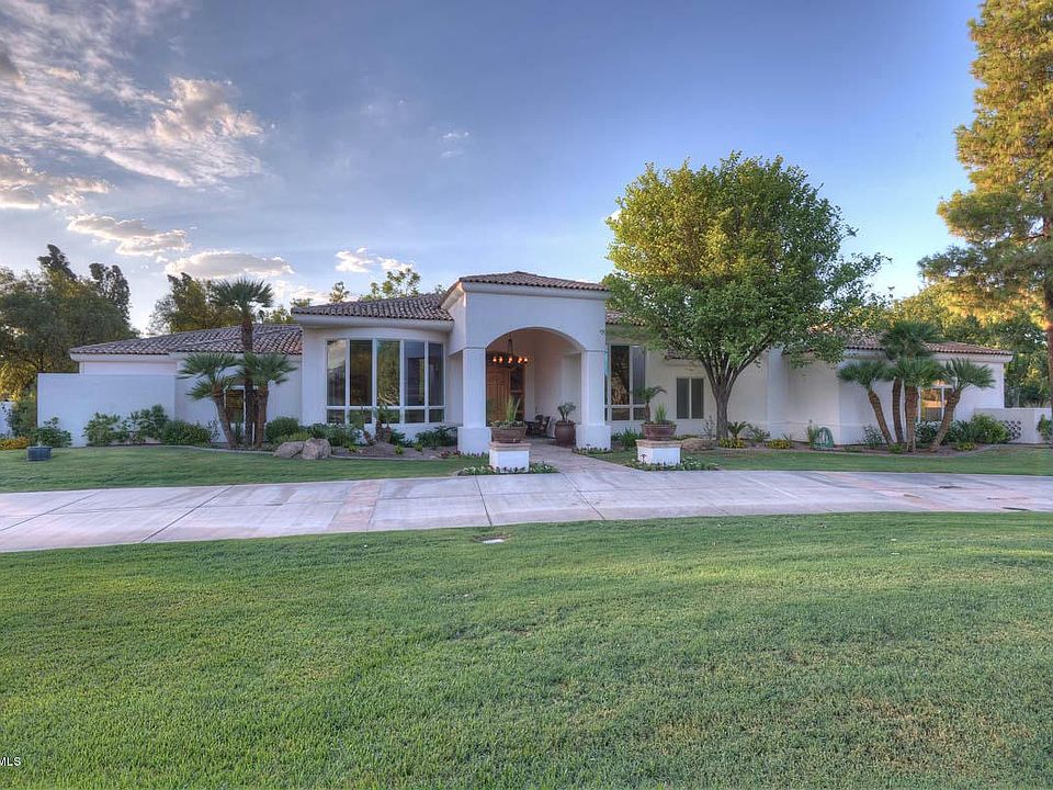 1st image of 8508 S Willow Dr