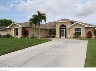 127 SW 29th Ter, Cape Coral, FL 33914