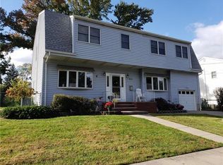 871 Diane Ct, Woodbridge, NJ