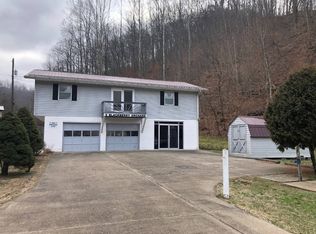5 Blackberry Orch, Danville, WV 25053