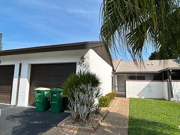 2nd image of 9279 Wedgewood Drive #B20