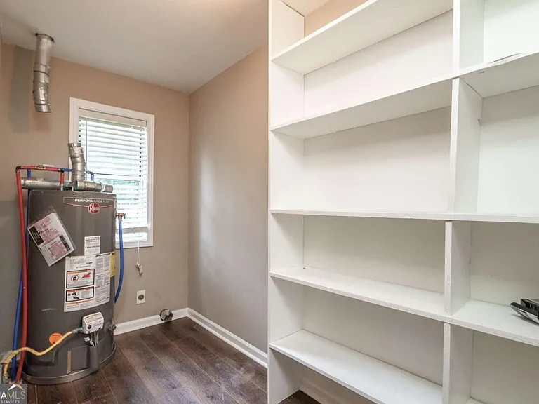 3322 Dewey Hogan Rd — Photo 17