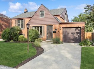 1233 Beach Ave, La Grange Park, IL 60526