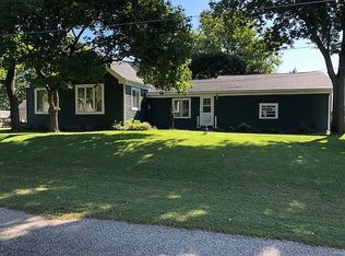 945 Washington St, Prophetstown, IL 61277