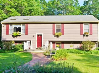 3 Kerry Dr, Mansfield, MA 02048