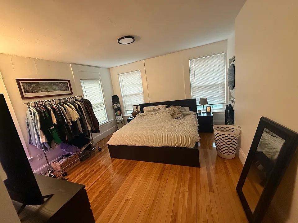 31-39 South St #4