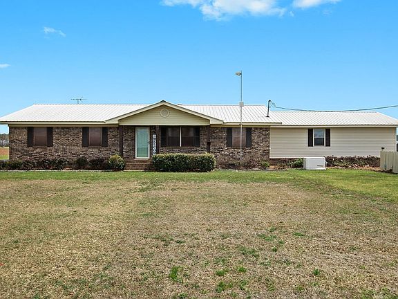 2nd image of 355 Akins Rd