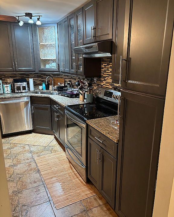 1st image of 7525 W Lawrence Ave Unit 303