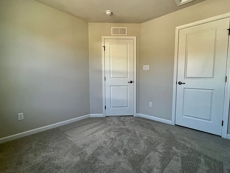 67 Hewstone Ct — Photo 19