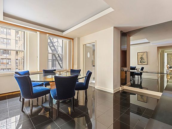 4th image of 1040 Park Ave #5-E